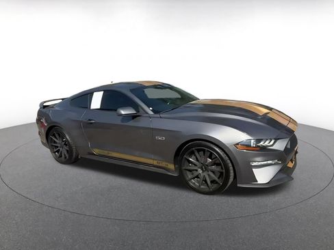 Used 2022 Ford Mustang GT Premium w/ GT Performance Package RWD image 2