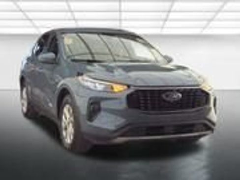 Used 2023 Ford Escape Active w/ Tech Pack #2 AWD/4WD image 6