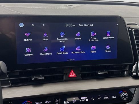 Used 2023 Kia Sportage EX image 14