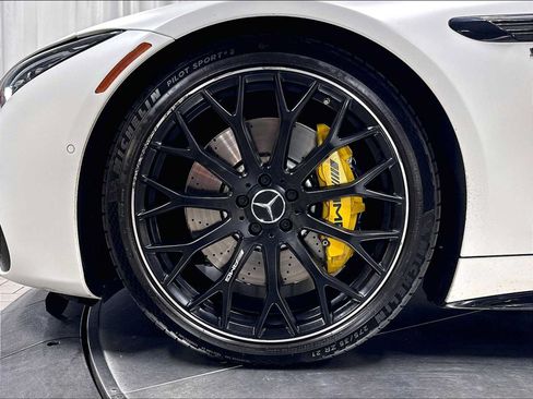 Used 2022 Mercedes-Benz SL 63 AMG 4MATIC image 13