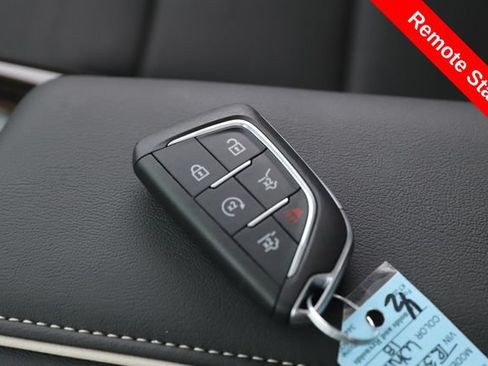 Used 2026 Cadillac Escalade Luxury w/ Touring Package AWD/4WD image 3