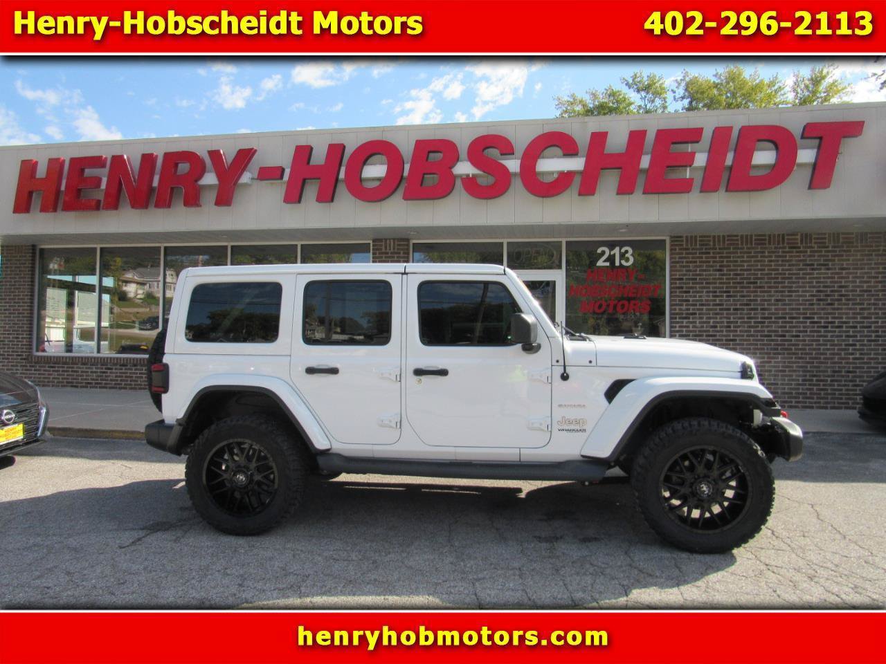 Used 2019 Jeep Wrangler Unlimited Sahara w/ Uconnect 4C Nav & Sound Group AWD/4WD image 1