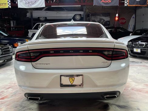 Used 2015 Dodge Charger R/T w/ Wheels & Tunes Group RWD image 6