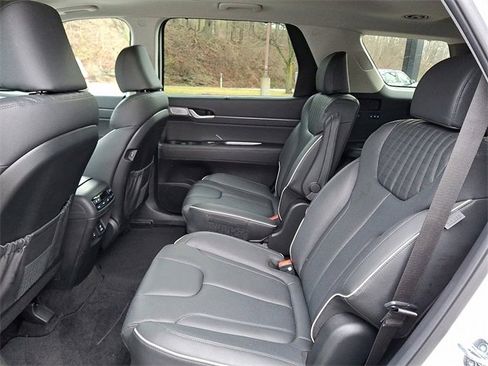Certified 2025 Hyundai Palisade Limited image 10