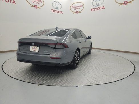 Used 2023 Honda Accord Touring image 8