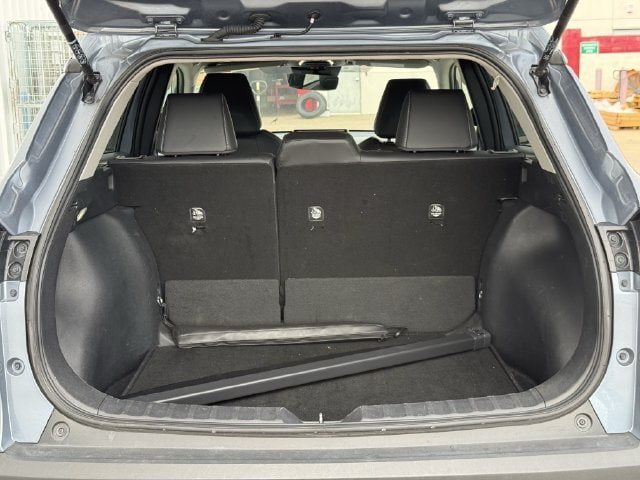 Used 2025 Toyota Corolla Cross XLE FWD image 32