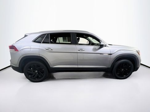 Used 2023 Volkswagen Atlas Cross Sport SE AWD/4WD image 4