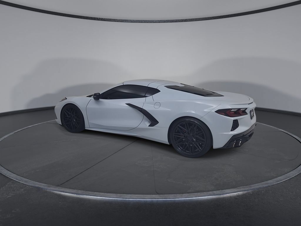 Used 2024 Chevrolet Corvette Stingray Coupe RWD image 9