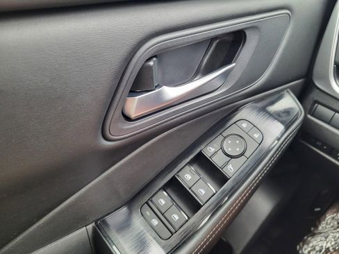 Used 2024 Nissan Rogue SV image 23