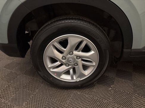 New 2026 Hyundai Venue SE FWD image 17
