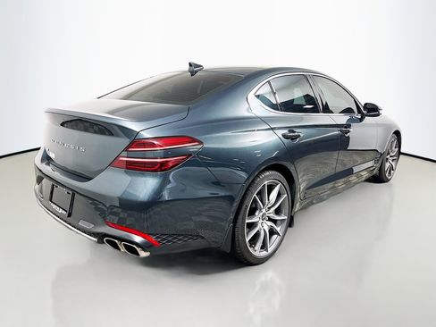 Used 2023 Genesis G70 2.0T image 4