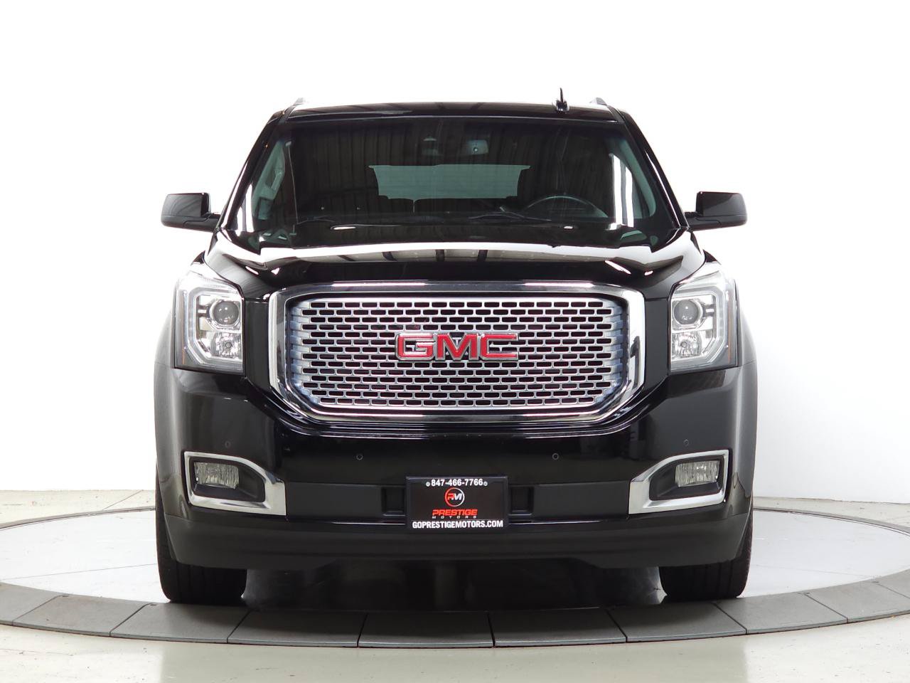 Used 2017 GMC Yukon XL Denali w/ Open Road Package AWD/4WD image 11