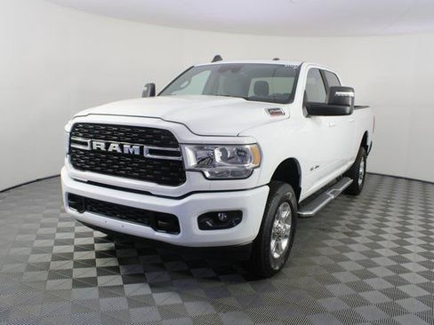 Used 2024 RAM 2500 Big Horn w/ Safety Group image 21