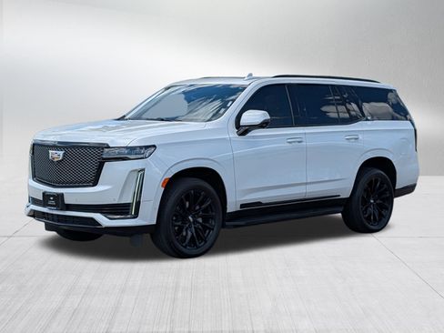 Used 2024 Cadillac Escalade Premium Luxury w/ Performance Package AWD/4WD image 2