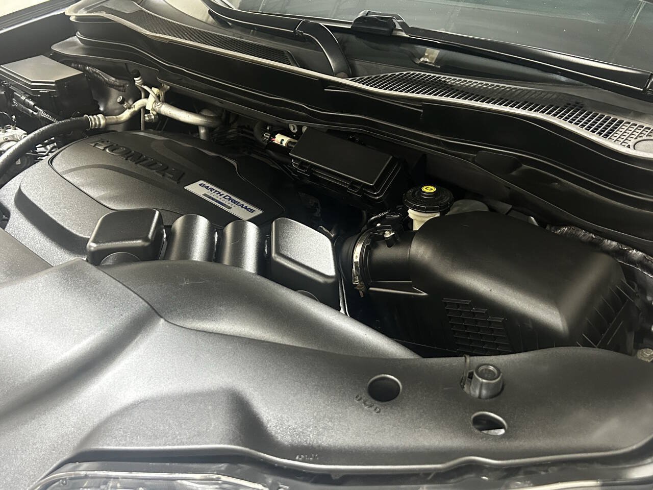 Used 2016 Honda Pilot EX image 15