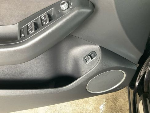 Used 2015 Audi SQ5 Prestige w/ Prestige Package image 14