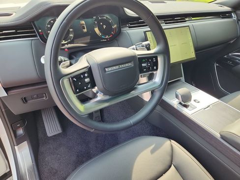 New 2026 Land Rover Range Rover SE AWD/4WD image 15