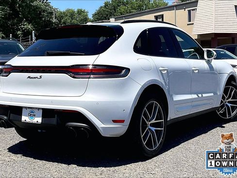 Used 2023 Porsche Macan S AWD/4WD image 12