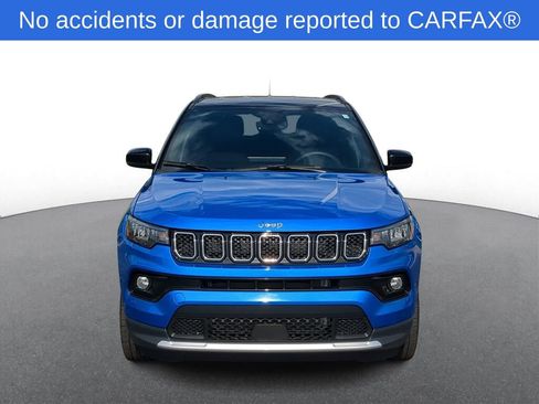 Used 2023 Jeep Compass Limited AWD/4WD image 3