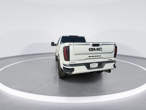 Used 2026 GMC Sierra 2500 AT4 w/ AT4 Premium Plus Package AWD/4WD image 7