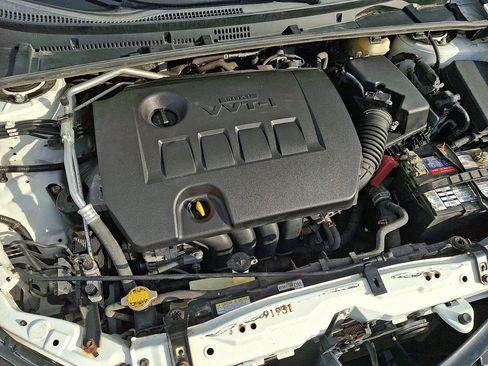 Used 2016 Toyota Corolla S Special Edition image 27