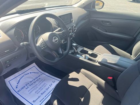 Used 2024 Nissan Sentra S w/ Lighting Package FWD image 14