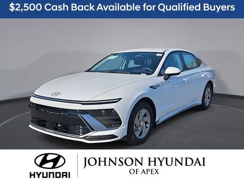 New 2026 Hyundai Sonata SE image 1