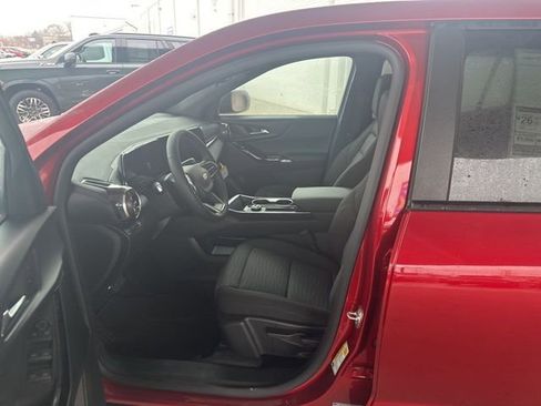 New 2026 Chevrolet Equinox LT AWD/4WD image 12