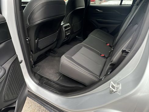 Used 2024 Jeep Grand Cherokee Laredo w/ Trailer Tow Package image 24