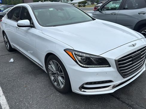 Used 2018 Genesis G80 3.8 w/ Option Group 03 RWD image 5