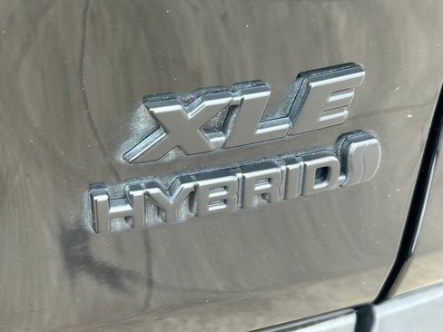 Certified 2023 Toyota RAV4 XLE w/ Convenience Package image 14