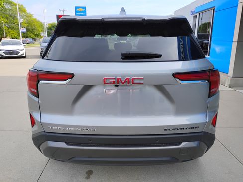 Used 2026 GMC Terrain Elevation AWD/4WD image 8