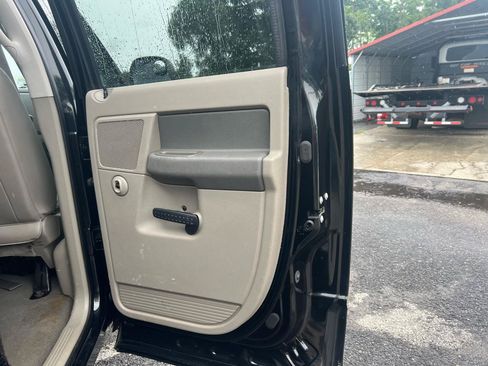Used 2008 Dodge Ram 1500 Truck SLT AWD/4WD image 17