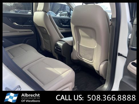 Used 2022 Lincoln Corsair Reserve w/ Equipment Group 201A image 17