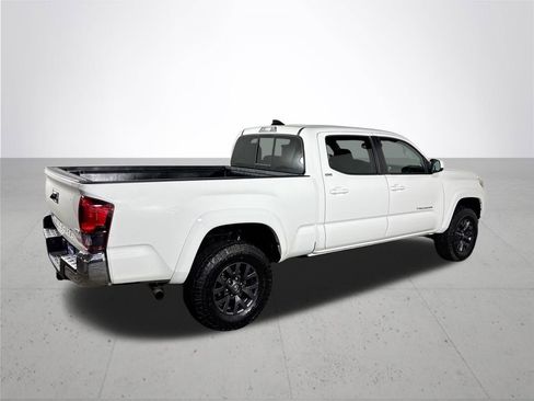 Used 2020 Toyota Tacoma SR5 image 6