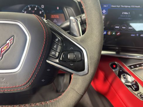Used 2020 Chevrolet Corvette Stingray Premium Cpe w/ 3LT Preferred Equipment Group RWD image 21