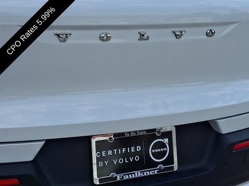 Certified 2023 Volvo XC40 B5 Ultimate w/ Protection Package Premier AWD/4WD image 35