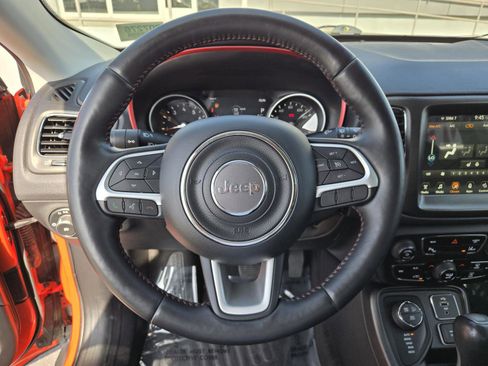 Certified 2018 Jeep Compass Trailhawk w/ Navigation Group image 17