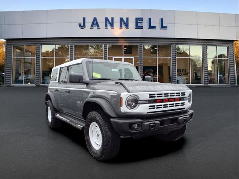 New 2025 Ford Bronco Heritage Edition image 2
