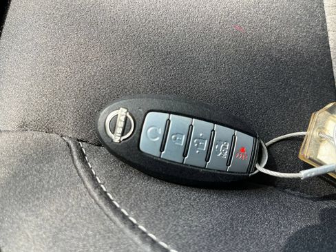 Used 2025 Nissan Altima 2.5 SV FWD image 20