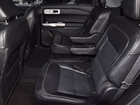 Certified 2023 Ford Explorer Limited image 14