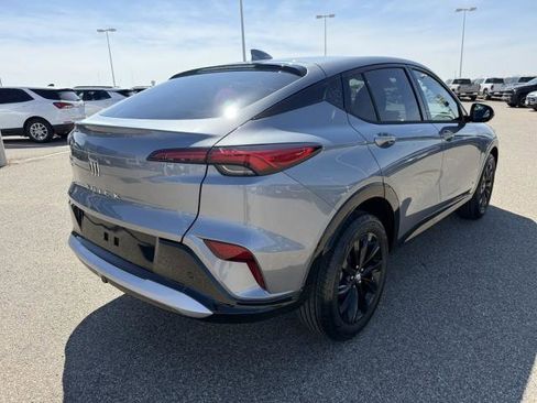 New 2026 Buick Envista Sport Touring image 9