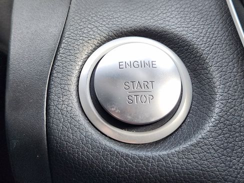 Certified 2019 Mercedes-Benz GLC 300 image 21