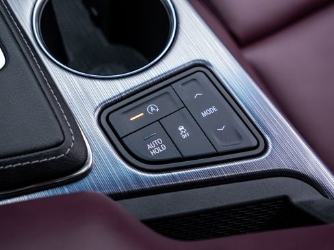 Certified 2026 Cadillac CT4 Sport AWD/4WD image 32