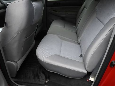 Used 2013 Toyota Tacoma 4x4 Double Cab w/ TRD Off-Road Pkg image 21