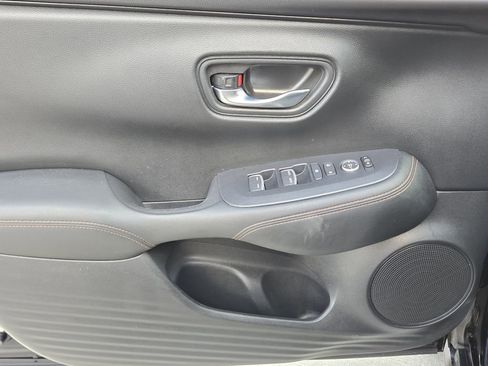 Certified 2024 Honda HR-V Sport image 31