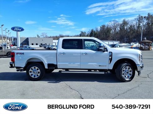 New 2026 Ford F350 Lariat w/ Lariat Premium Package image 4