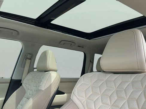 New 2026 Nissan Armada Platinum RWD image 14