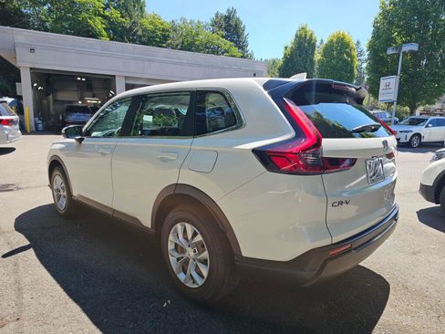 Certified 2024 Honda CR-V LX image 5