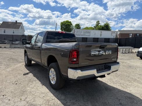 New 2026 RAM 2500 Big Horn AWD/4WD image 3